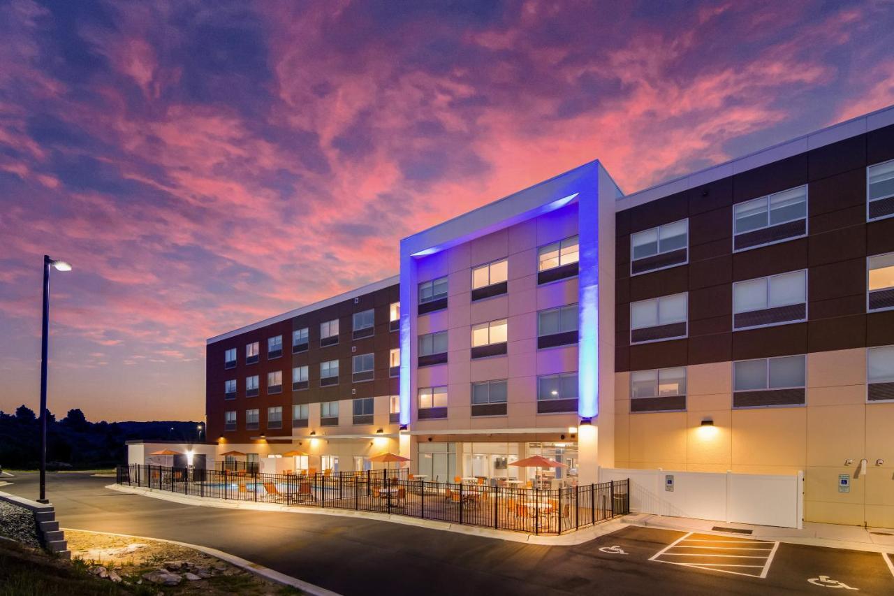 Holiday Inn Express & Suites - Asheboro By Ihg Экстерьер фото