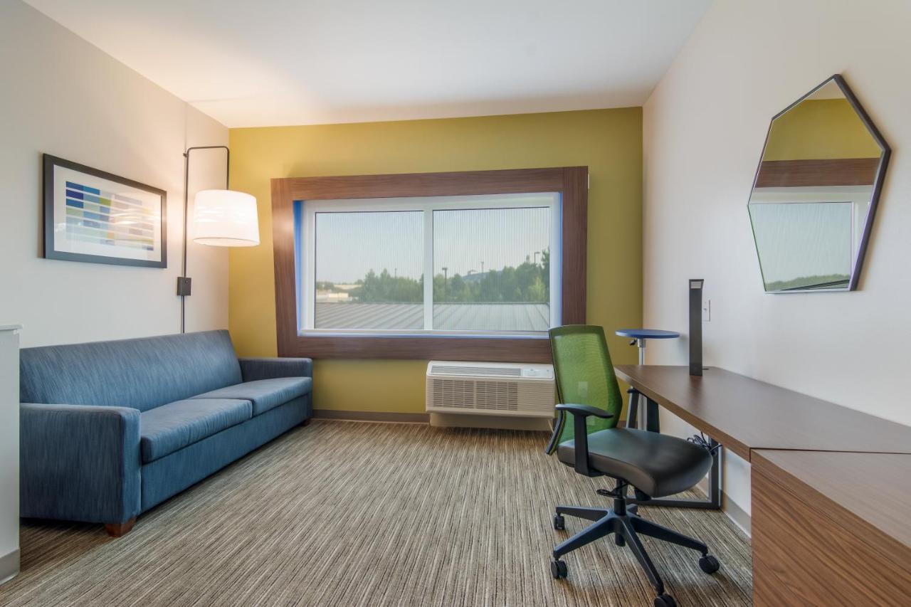 Holiday Inn Express & Suites - Asheboro By Ihg Экстерьер фото